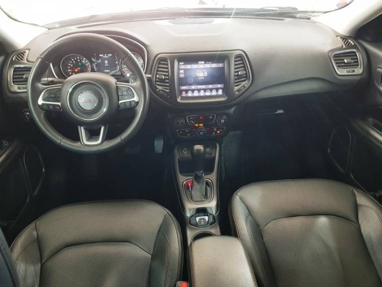 JEEP - COMPASS - 2017/2018 - Cinza - R$ 97.900,00