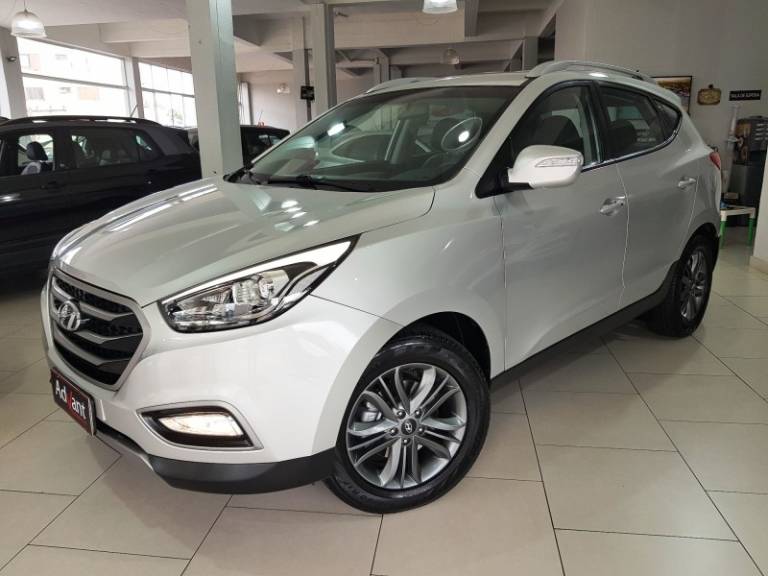 HYUNDAI - IX35 - 2017/2018 - Prata - R$ 87.900,00