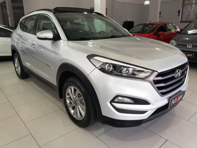 HYUNDAI - TUCSON - 2019/2020 - Prata - R$ 115.900,00