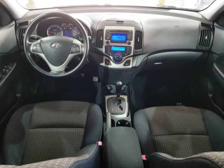 HYUNDAI - I30 - 2009/2010 - Preta - R$ 47.900,00