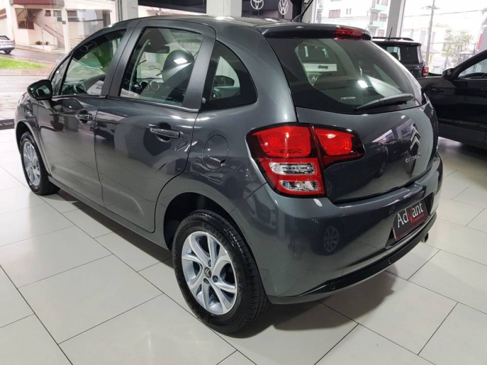 CITROËN - C3 - 2016/2017 - Cinza - R$ 56.900,00