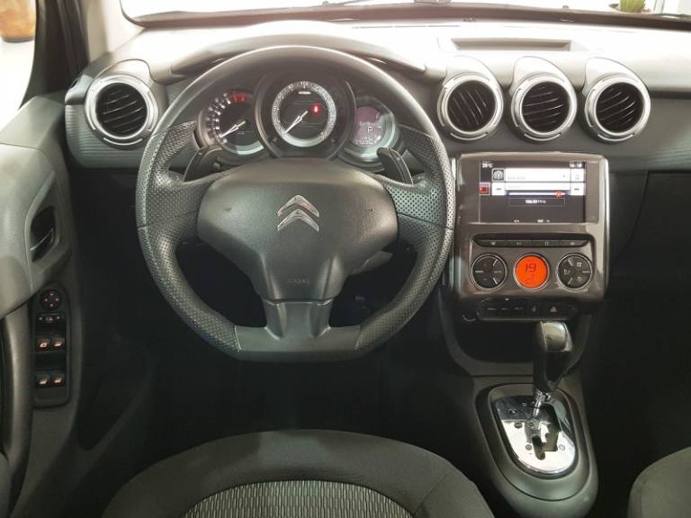 CITROËN - C3 - 2016/2017 - Cinza - R$ 54.900,00