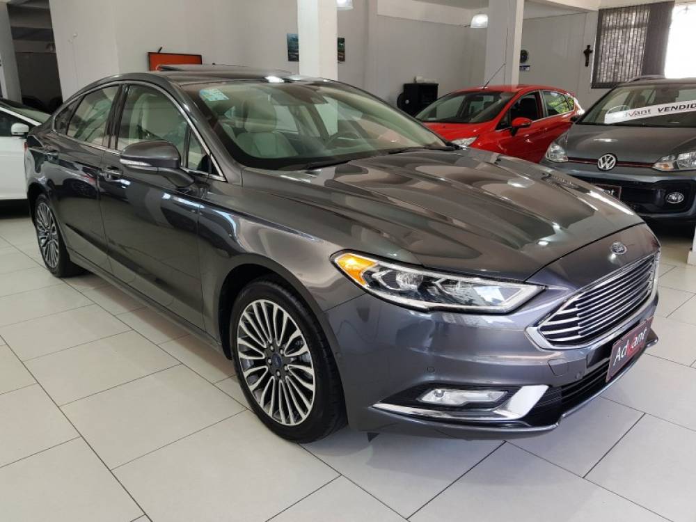 FORD - FUSION - 2017/2018 - Cinza - R$ 112.900,00