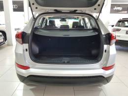 HYUNDAI - TUCSON - 2017/2018 - Prata - R$ 108.900,00