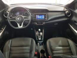 NISSAN - KICKS - 2017/2018 - Cinza - R$ 86.900,00