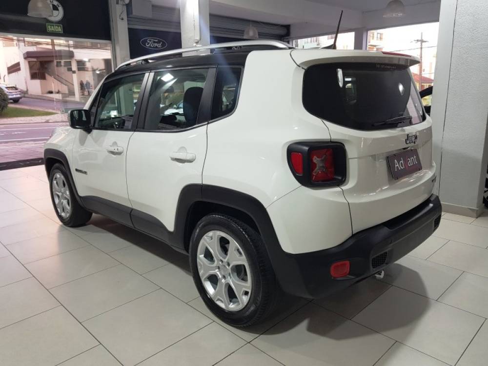 JEEP - RENEGADE - 2016/2017 - Branca - R$ 76.900,00