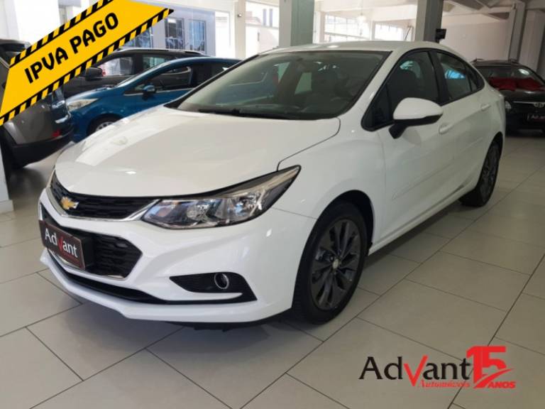 CHEVROLET - CRUZE - 2017/2018 - Branca - R$ 85.900,00