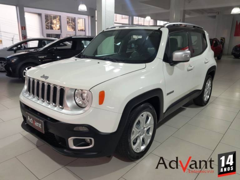 JEEP - RENEGADE - 2016/2017 - Branca - R$ 76.900,00