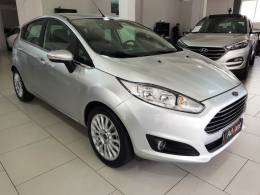 FORD - FIESTA - 2014/2015 - Prata - R$ 49.900,00