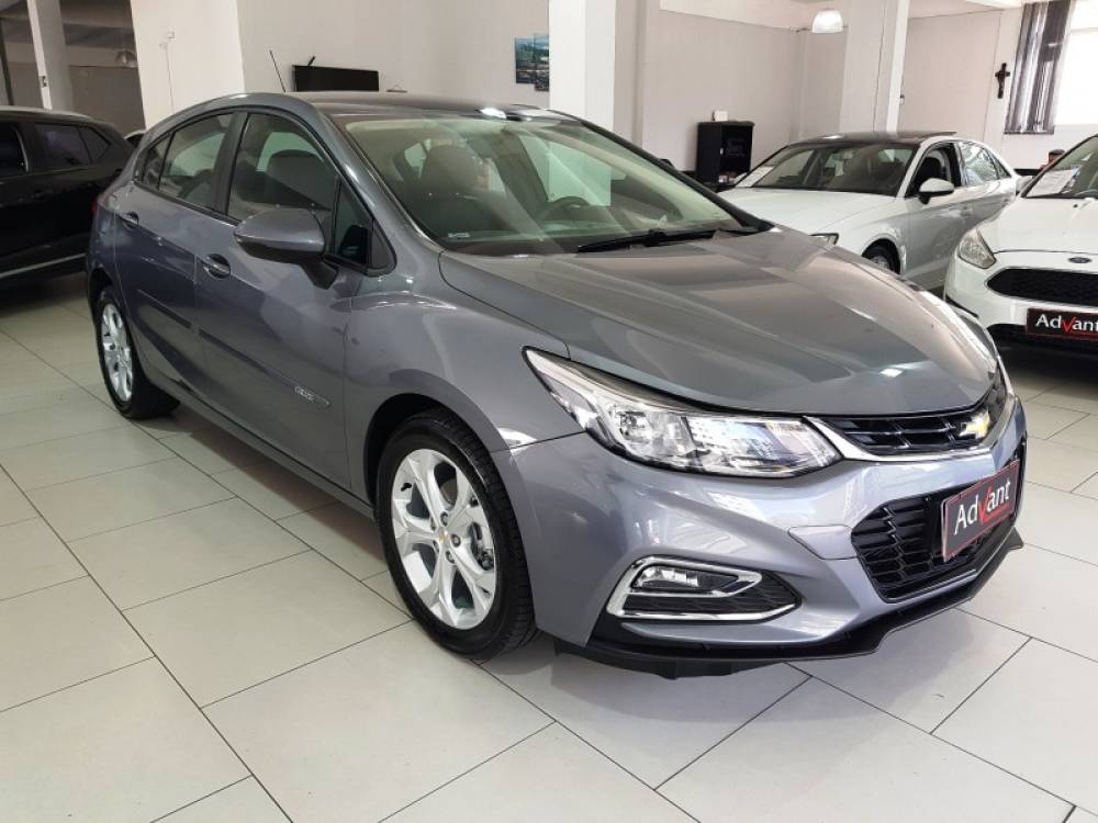 CHEVROLET - CRUZE - 2017/2018 - Cinza - R$ 89.900,00