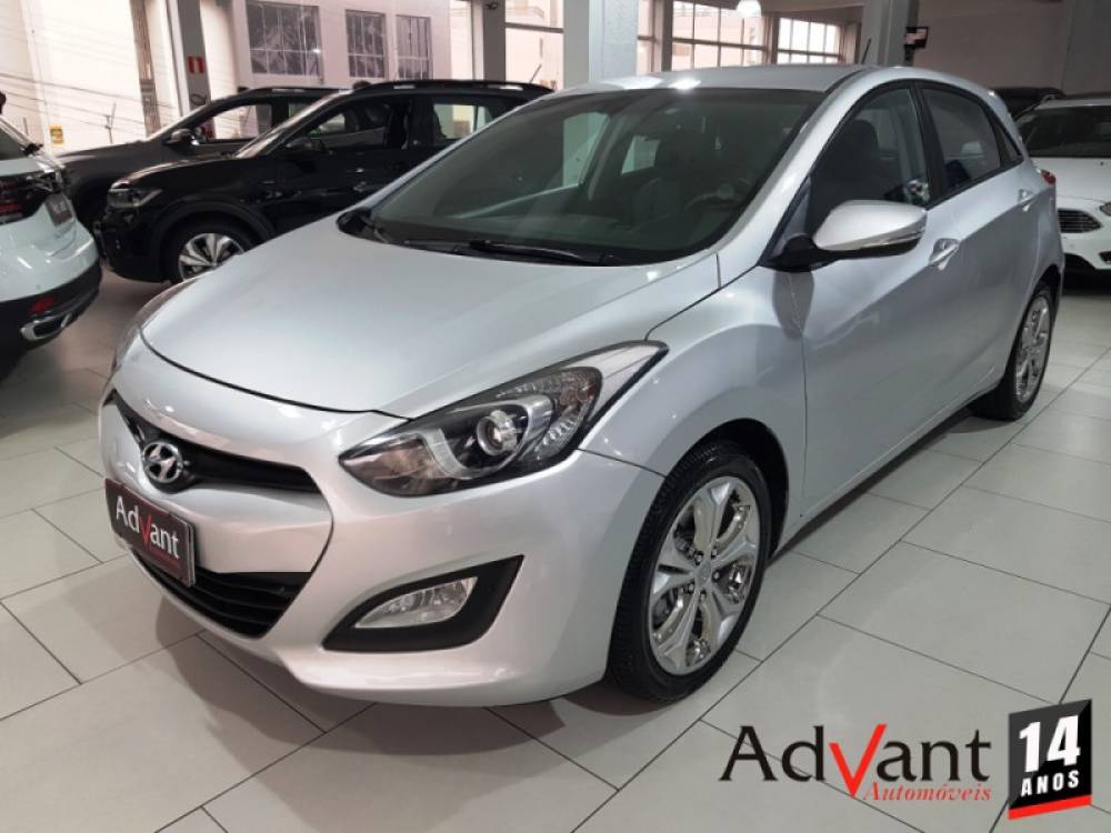 HYUNDAI - I30 - 2013/2014 - Prata - R$ 61.900,00