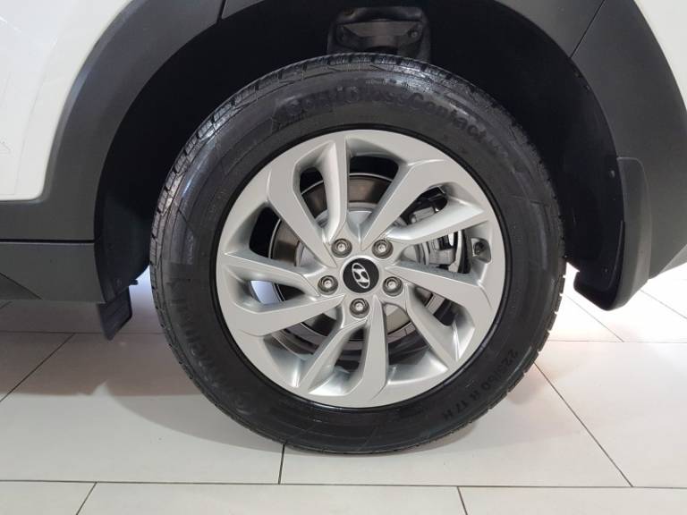 HYUNDAI - TUCSON - 2017/2018 - Branca - R$ 107.900,00