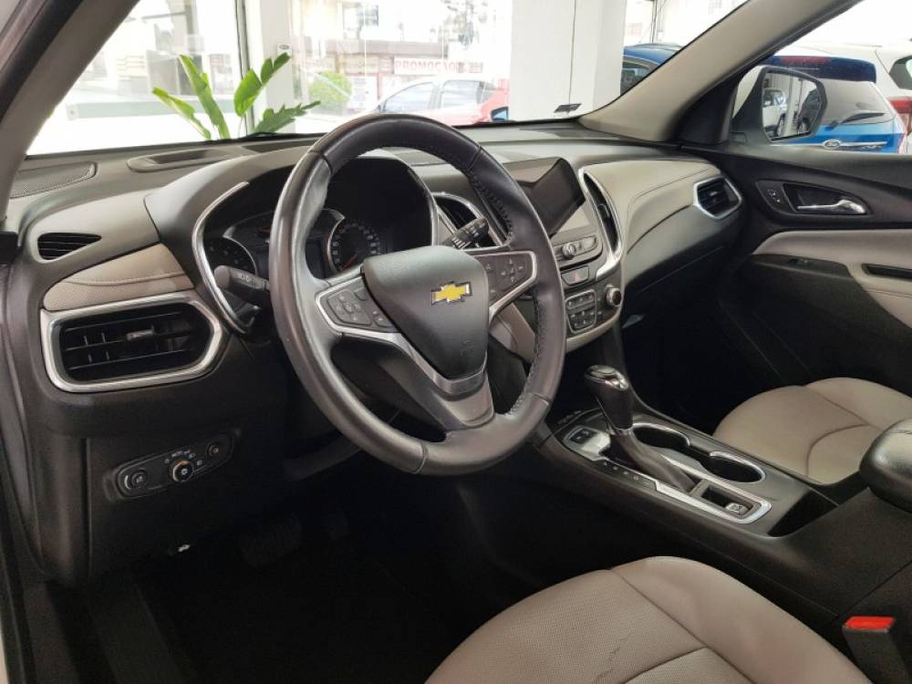 CHEVROLET - EQUINOX - 2017/2018 - Branca - R$ 127.900,00