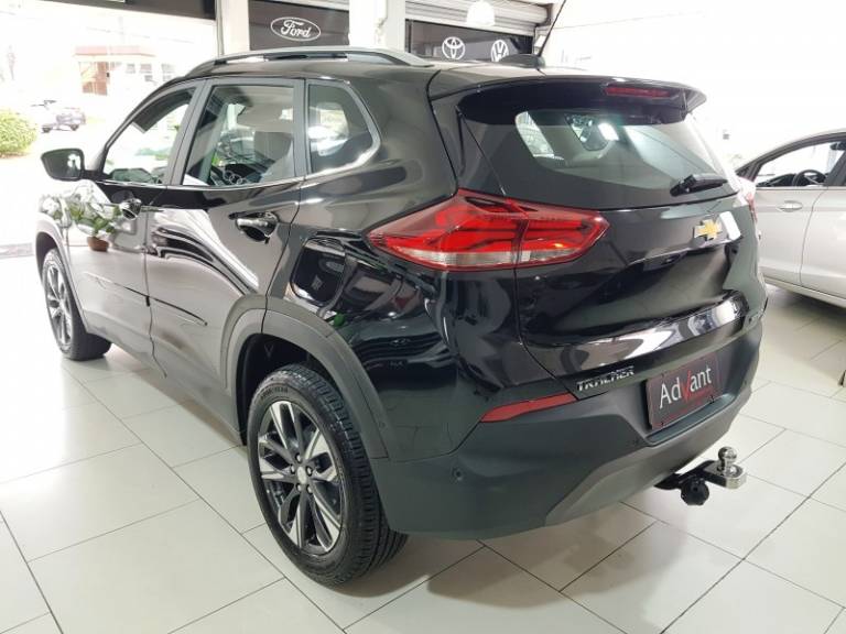 CHEVROLET - TRACKER - 2024/2025 - Preta - R$ 151.900,00