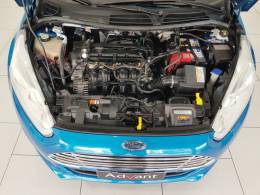 FORD - FIESTA - 2013/2014 - Azul - R$ 47.900,00